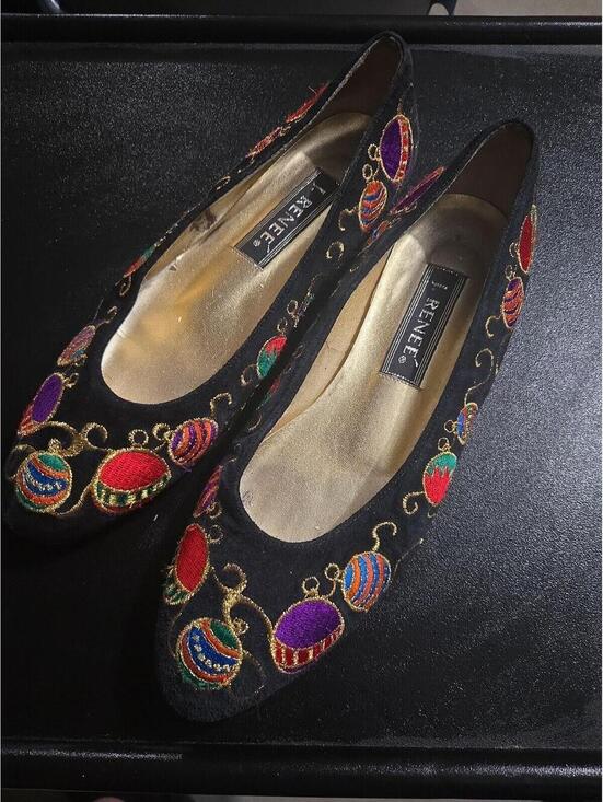 Shoes - J. Reneé Vintage Christmas Ornament Embroidered Black Velvet Flats - Size 9M